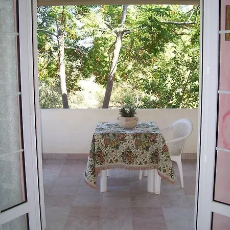 Bed and Breakfast Sa Dommu E Sa Forada