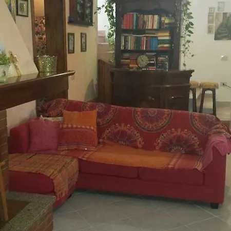 Sa Dommu E Sa Forada Bed and Breakfast Sarroch